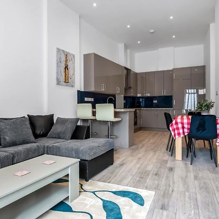 Lovely 1 Bedroom Apartment In Central Woking Ngoại thất bức ảnh