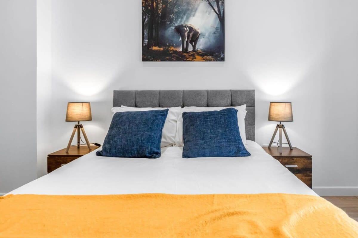 Lovely 1 Bedroom Apartment In Central Woking Ngoại thất bức ảnh